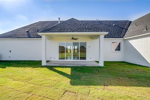 Tiny photo for 8129 Spanish Hills Dr, Benbrook, TX 76126 (MLS # 21099774)