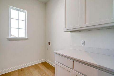 Tiny photo for 8129 Spanish Hills Dr, Benbrook, TX 76126 (MLS # 21099774)