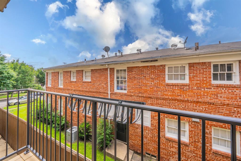 4148 Grassmere Lane 2A