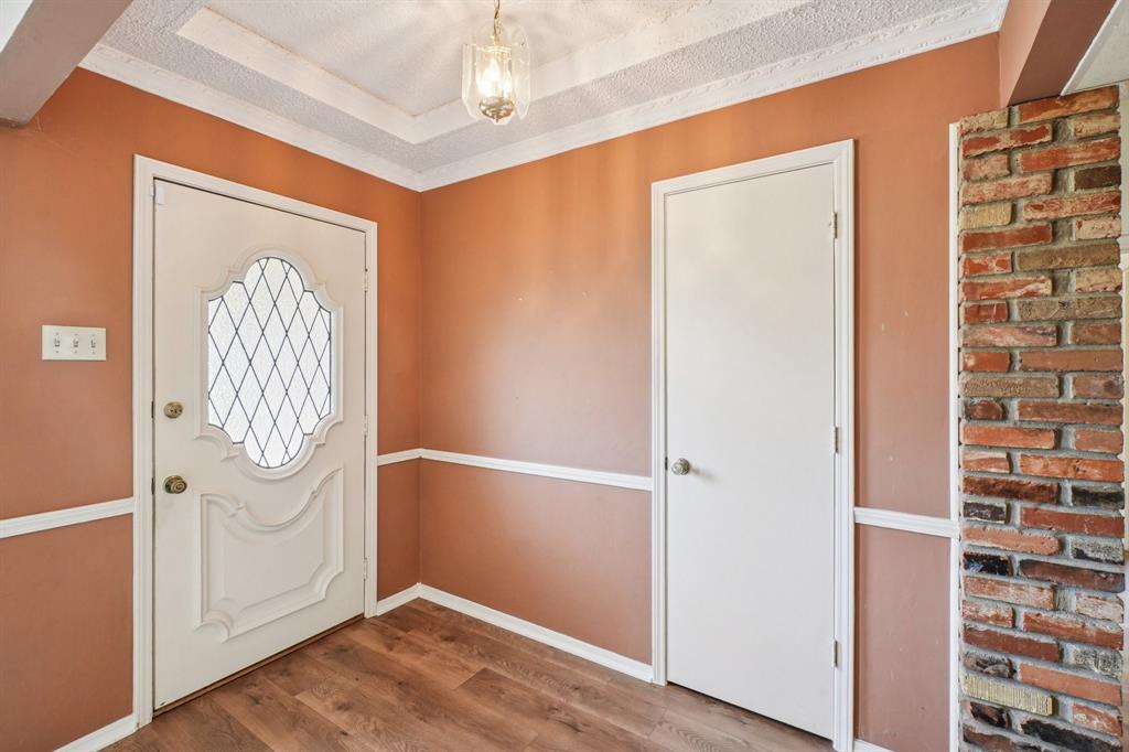 2608 Timberleaf Drive