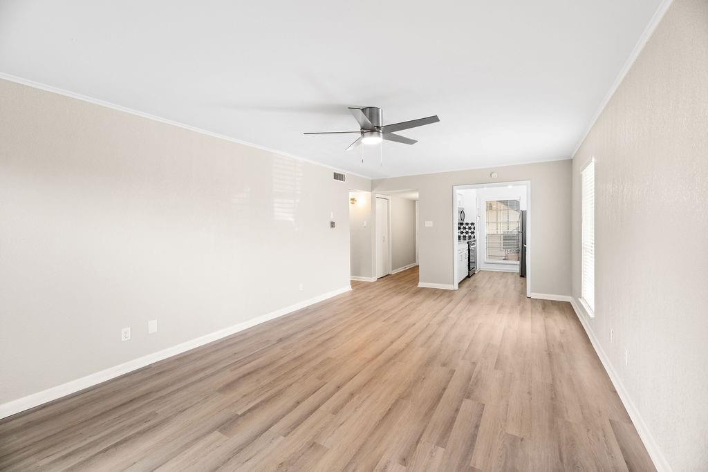 Chamberlain Arlington Heights - Residential Lease