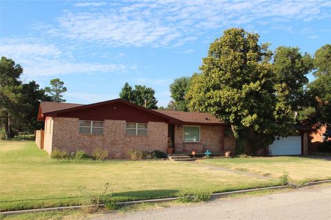 A home in Munday