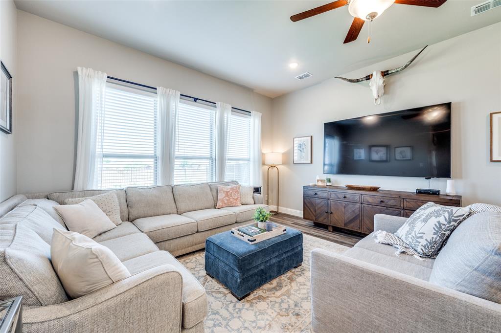 Anna Crossing Ph 5 - Residential Lease