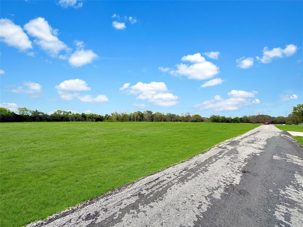 2635 Private Road 1167