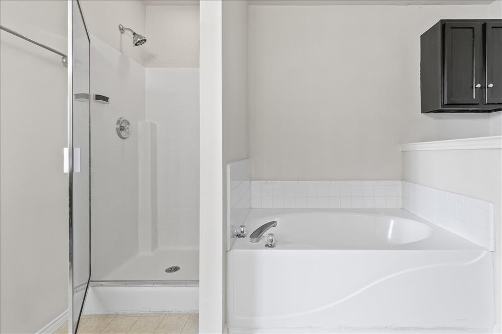 Heritage Hill Sub - Residential Lease