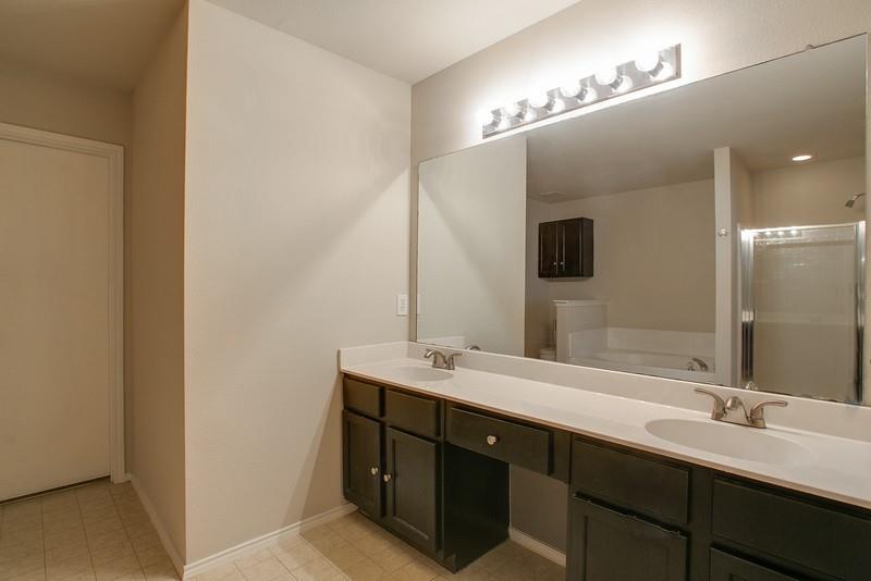 Heritage Hill Sub - Residential Lease