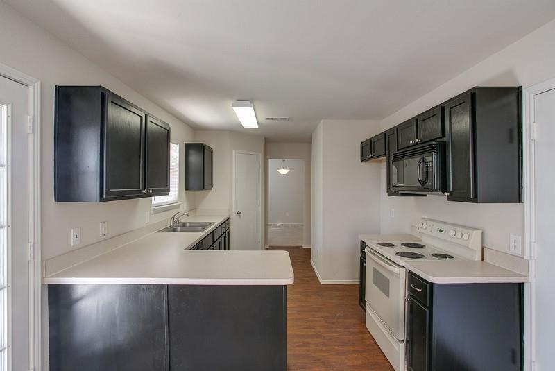 Heritage Hill Sub - Residential Lease