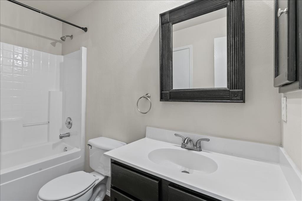 Heritage Hill Sub - Residential Lease