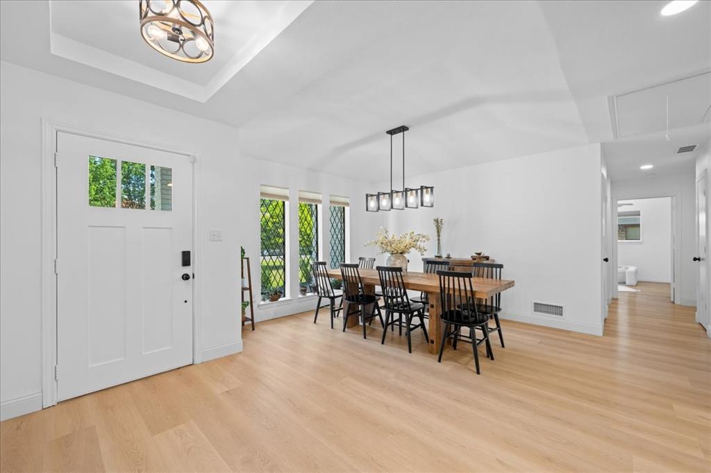 5856 Winding Woods Trail