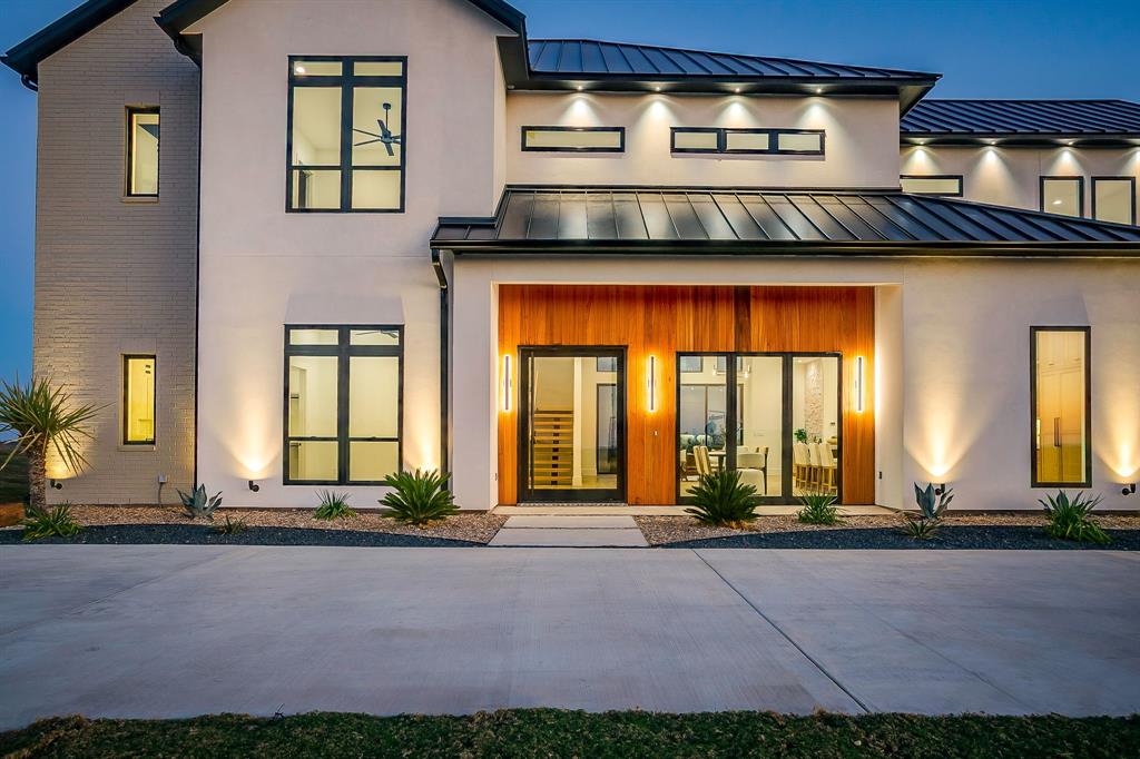 2026 Verona Drive