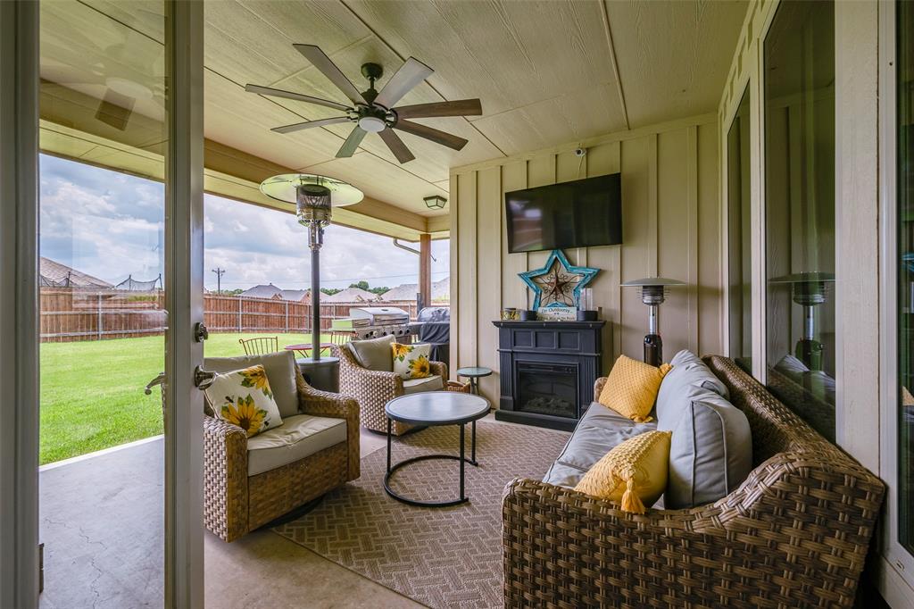 Granbury, Texas 76049, United States, 4 Bedrooms Bedrooms, ,3 BathroomsBathrooms,Residential,Active,167560