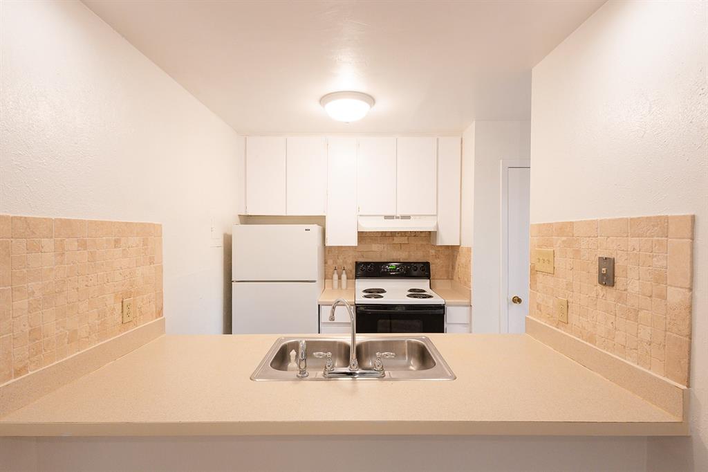 Woodhaven Condo - Residential