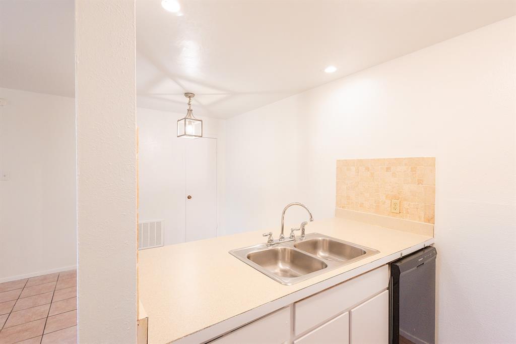 Woodhaven Condo - Residential