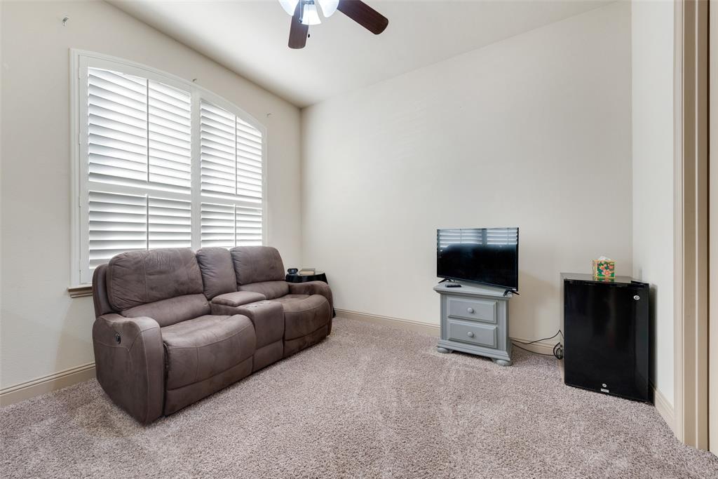 5056 Empire Way