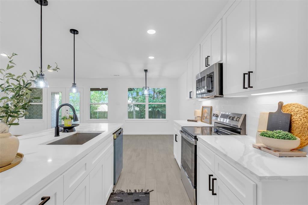 1130 Amsden Circle