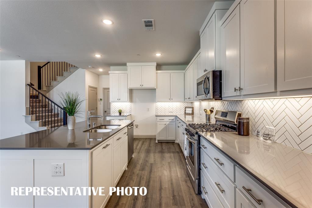 2608 Bluejack Road