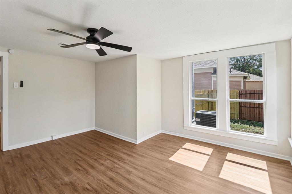 Winnetka Heights - Residential