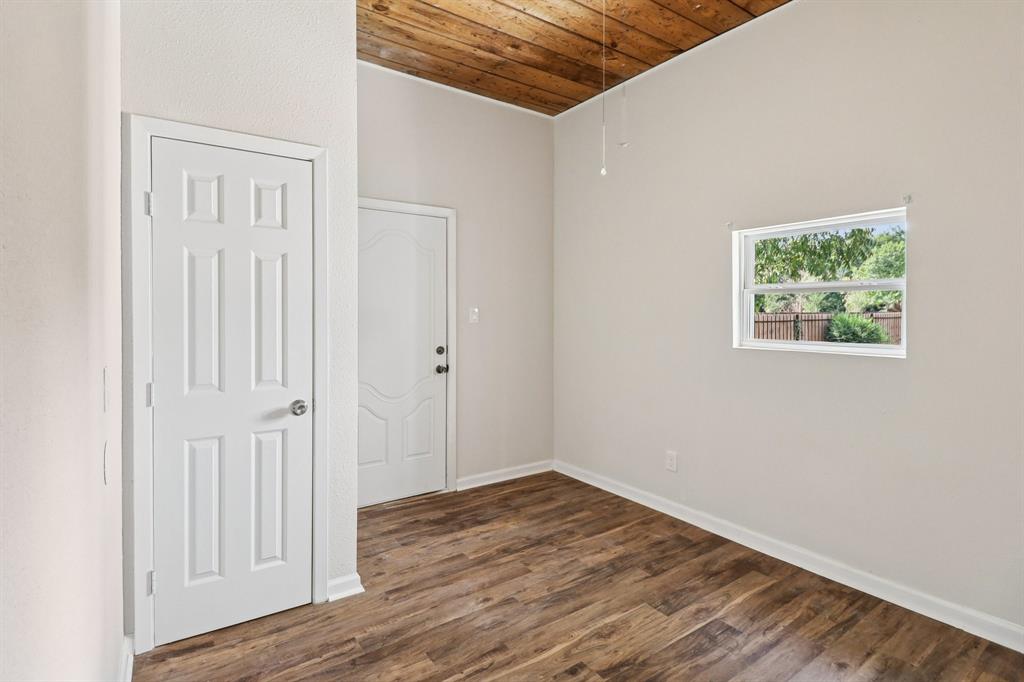 Winnetka Heights - Residential