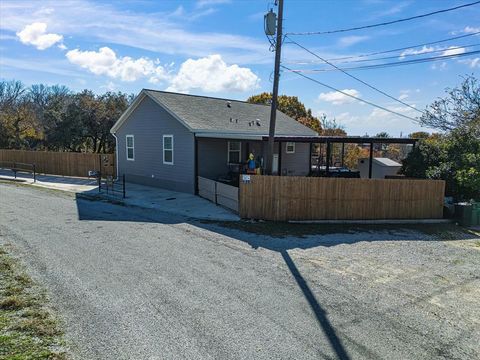 A home in Lake Bridgeport