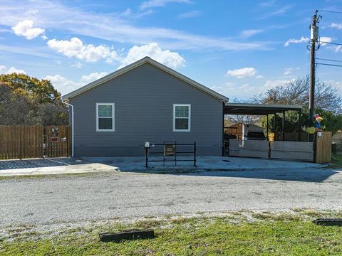 A home in Lake Bridgeport