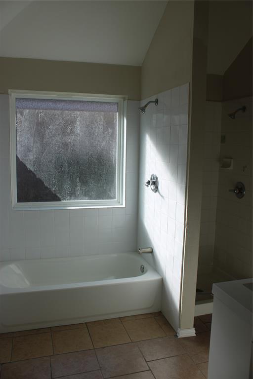 4653 Saint Francis Avenue