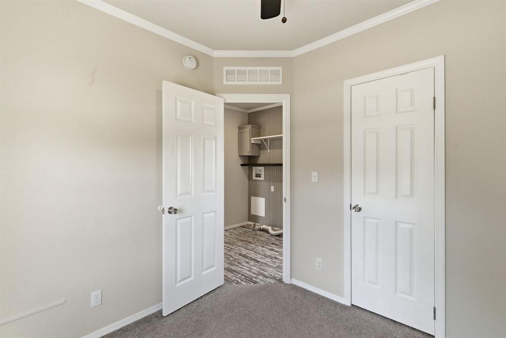 Crazy Horse Ranchos - Residential