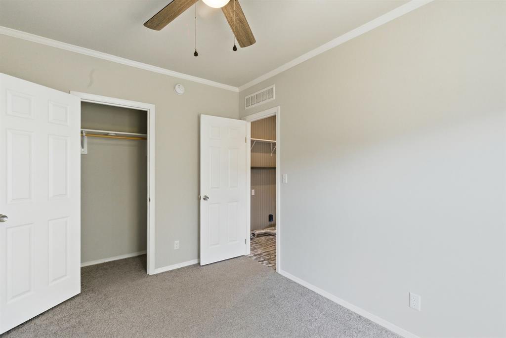 Crazy Horse Ranchos - Residential