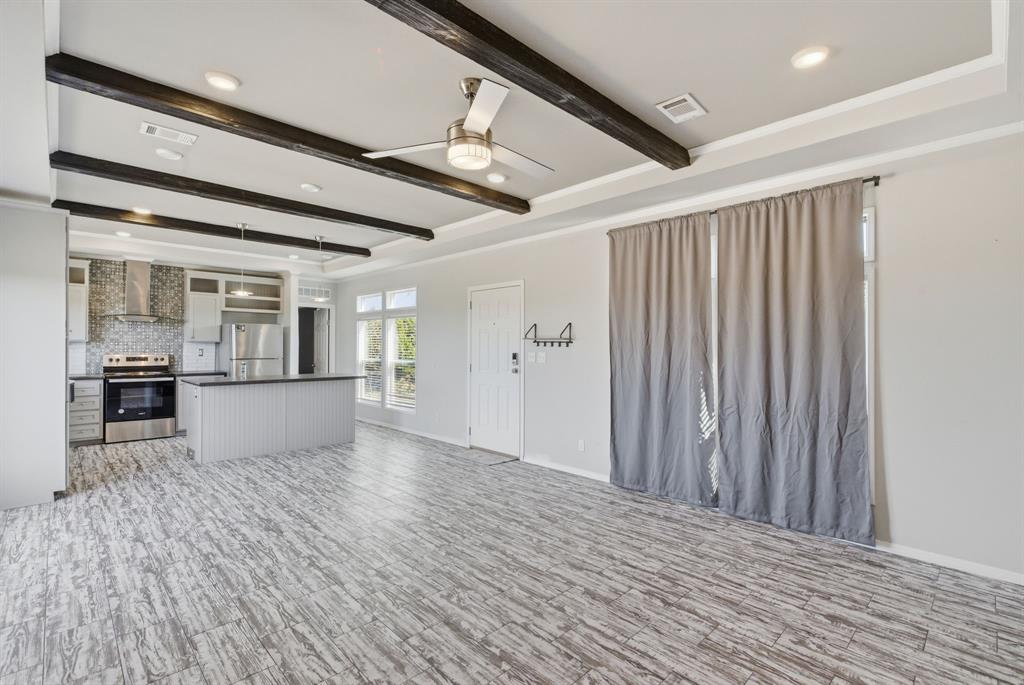 Crazy Horse Ranchos - Residential