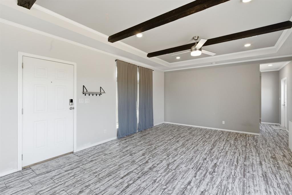 Crazy Horse Ranchos - Residential