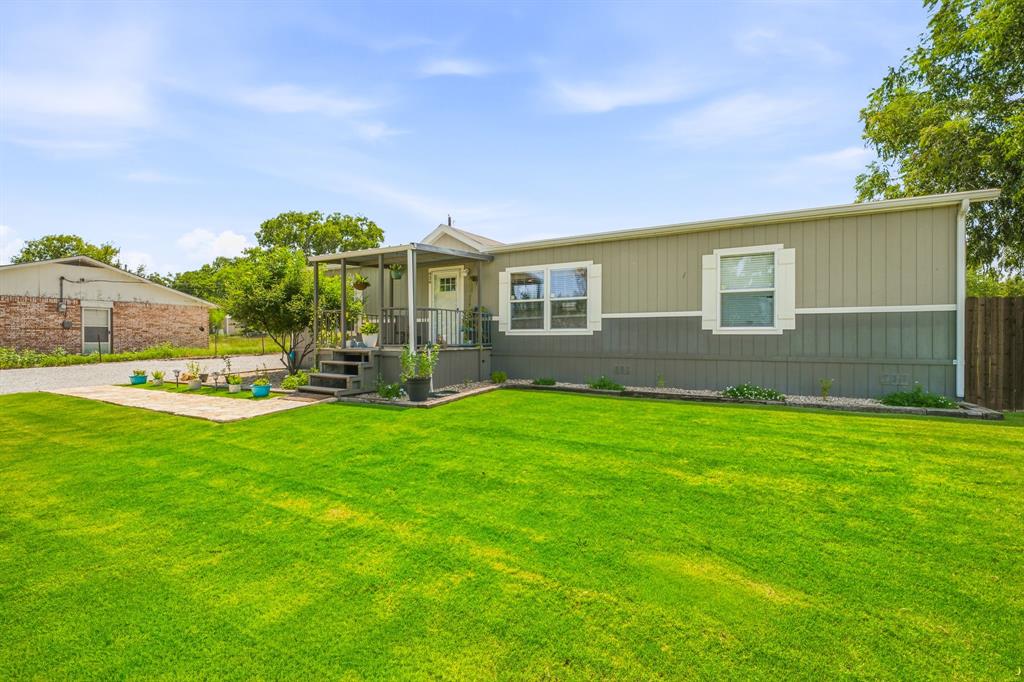 936 Apache Drive