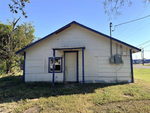 400 E 11th Avenue Corsicana TX 75110