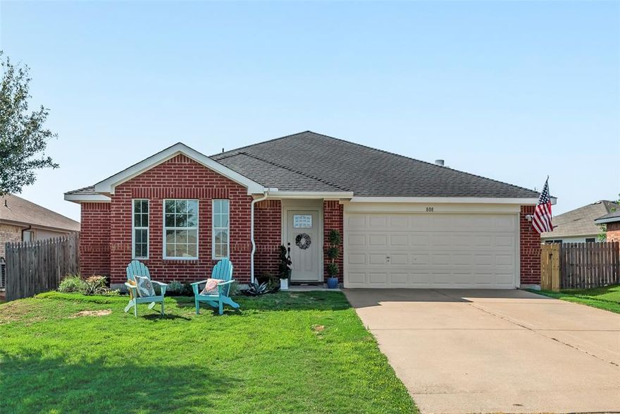 ABSOLUTLE GORGEOUS 4 BEDROOM BRICK WITH ALMOST EVERYTHING NEW!  Beautifully remodeled with pretty new neutral paint throughout! NEW ROOF! NEW EXTERIOR PAINT! NEW HVAC! Beautiful curb appeal with new exterior paint, pretty, new leaded glass front door, new landscaping, new sod, and new lockset and outdoor lighting for great walk up appeal! Completely remodeled inside with new paint, new luxury vinyl flooring, new upscale light fixtures, new carpet, and new doorknobs! ENJOY BARBECUING OR RELAXING ON YOUR GORGEOUS 20 X 30 BACK PORCH!
 GORGEOUS CHEF'S KITCHEN WAS JUST REMODELED with beautiful new granite, custom cabinet doors, all new hardware, new luxury plank vinyl, new undermount sink, and new faucet!  Plus new stainless dishwasher, new stainless range, and new stainless built in microwave! ENJOY FAMILY BARBECUES ON YOUR HUGE 20 X 30 BACK PORCH! This house is light, bright and beautiful with plenty of windows for beautiful natural light! Large master bedroom with large master bath! All new paint, flooring and light fixtures throughout!  This home is like a brand new home at a much lower price!  Located on a quiet culdesac lot next to a greenbelt! Walk to the nearby neighborhood park and Fraizer Elementary School!