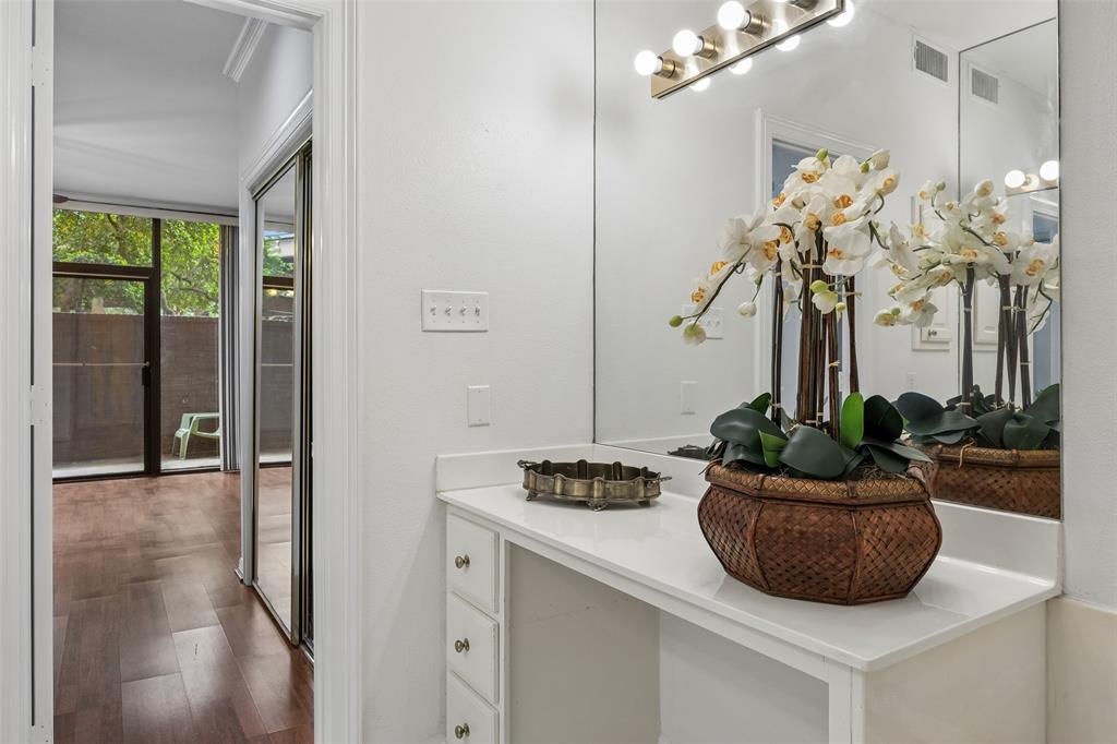 Bonaventure Condo - Residential
