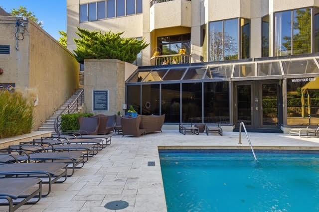 LaTour Condo - Residential