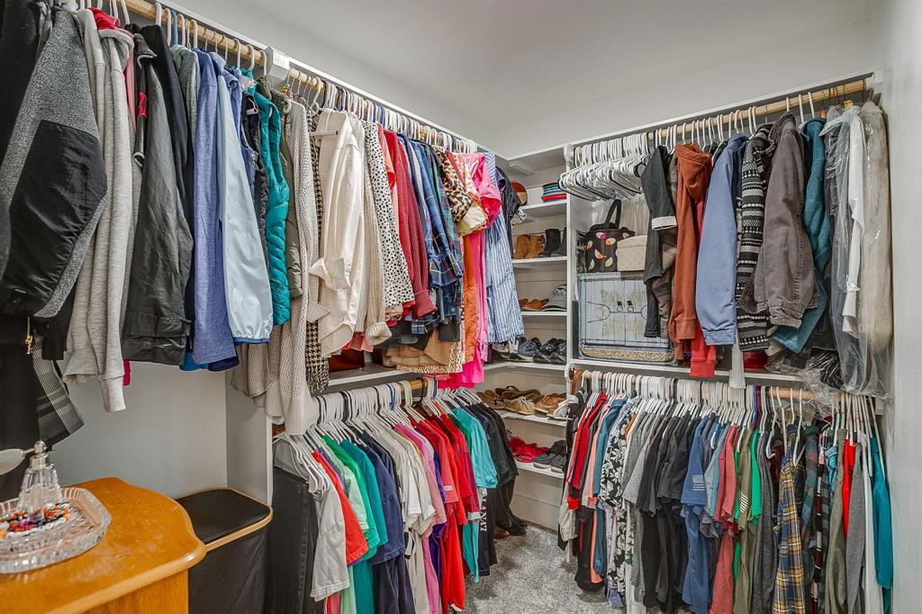 Winding Creek - Residential