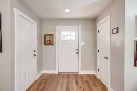 Tiny photo for 407 Grayson Ct, Joshua, TX 76058 (MLS # 21101933)