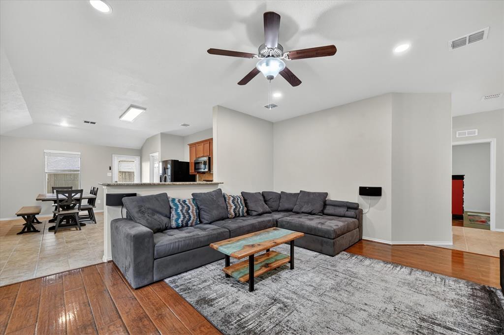 4812 Pacific Way Drive
