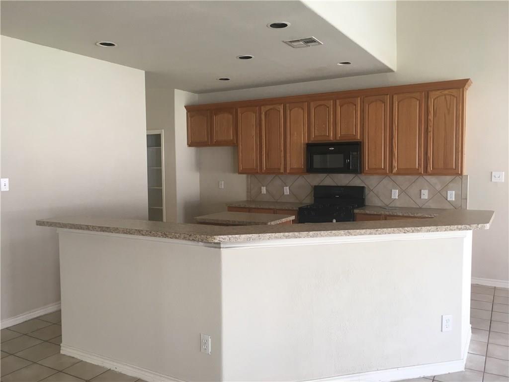 8304 Hitching Trail