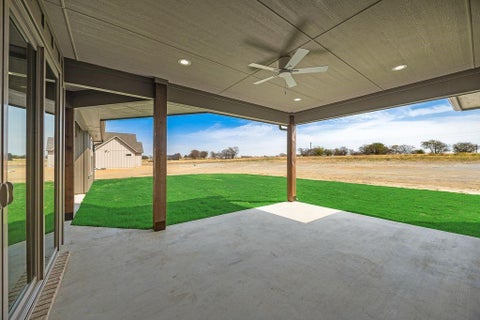 Tiny photo for 120 Quail Run Court, Decatur, TX 76234 (MLS # 21396837)