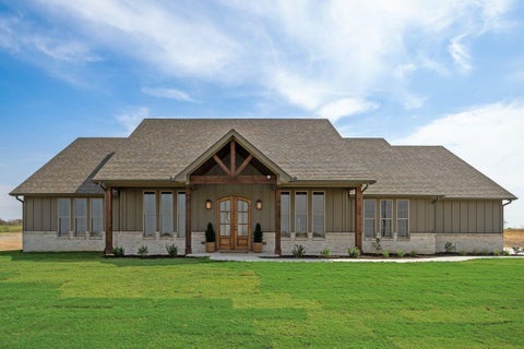 Photo of 120 Quail Run Court, Decatur, TX 76234 (MLS # 21396837)
