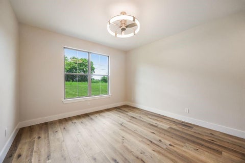 Tiny photo for 120 Quail Run Court, Decatur, TX 76234 (MLS # 21396837)