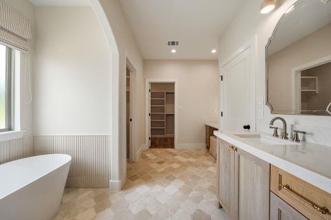 Tiny photo for 120 Quail Run Court, Decatur, TX 76234 (MLS # 21396837)