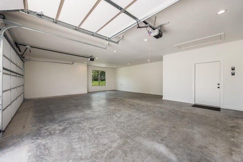Tiny photo for 120 Quail Run Court, Decatur, TX 76234 (MLS # 21396837)