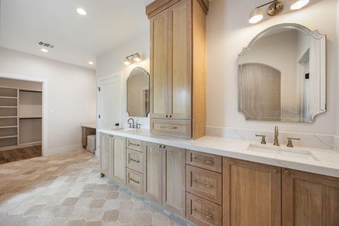 Tiny photo for 120 Quail Run Court, Decatur, TX 76234 (MLS # 21396837)