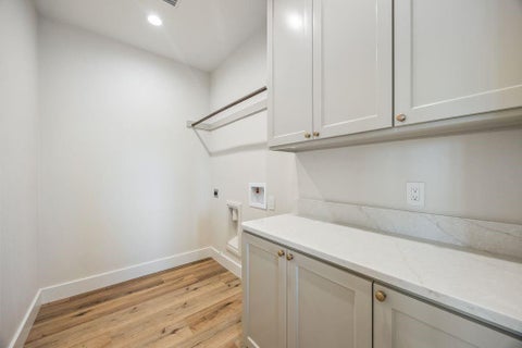 Tiny photo for 120 Quail Run Court, Decatur, TX 76234 (MLS # 21396837)