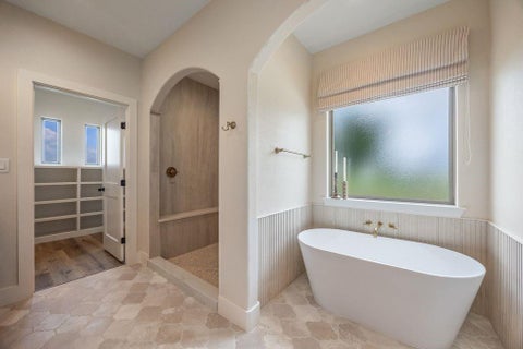 Tiny photo for 120 Quail Run Court, Decatur, TX 76234 (MLS # 21396837)