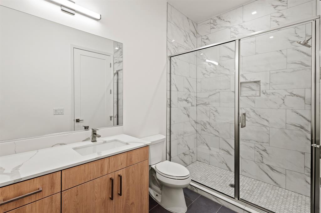 Harwood Point Condos - Residential