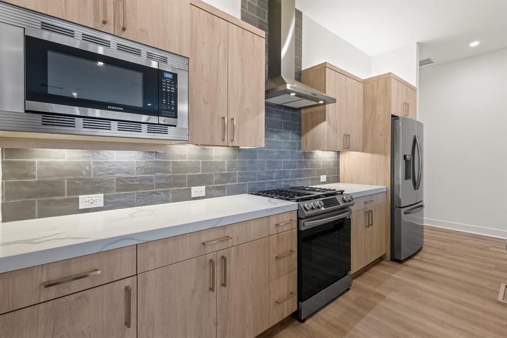 Harwood Point Condos - Residential