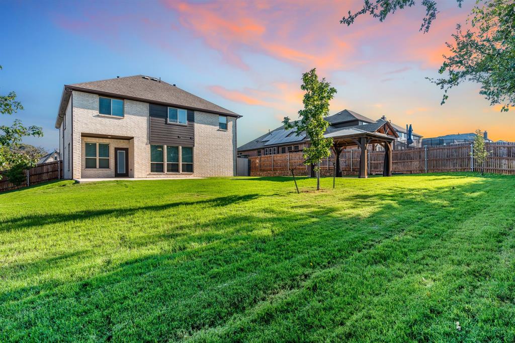 Queensgate - Residential