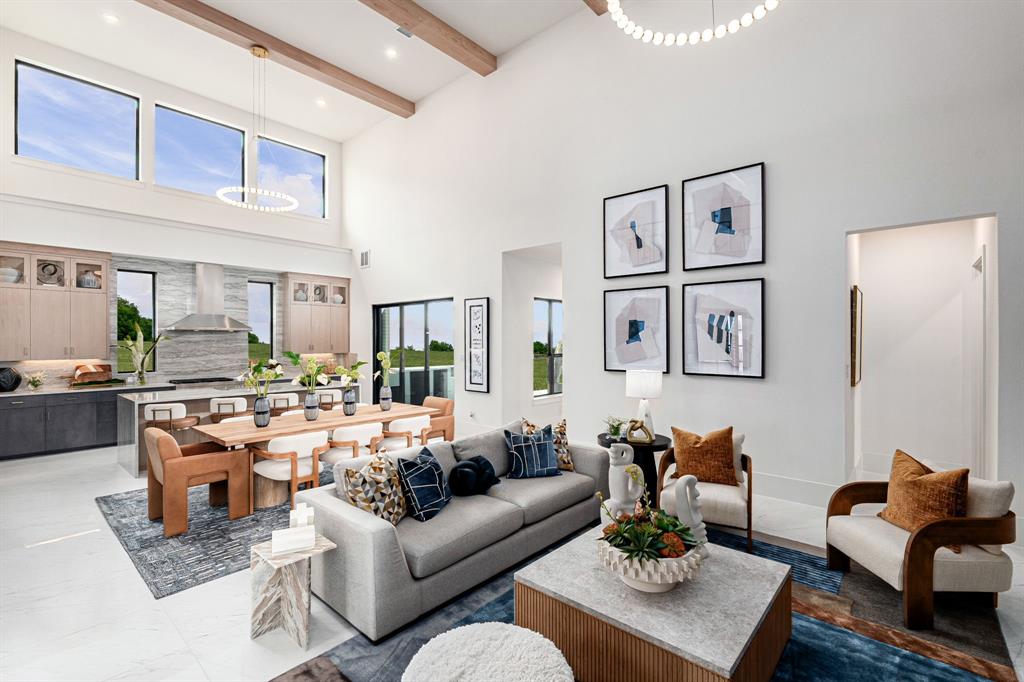 14618 Edmonds Street